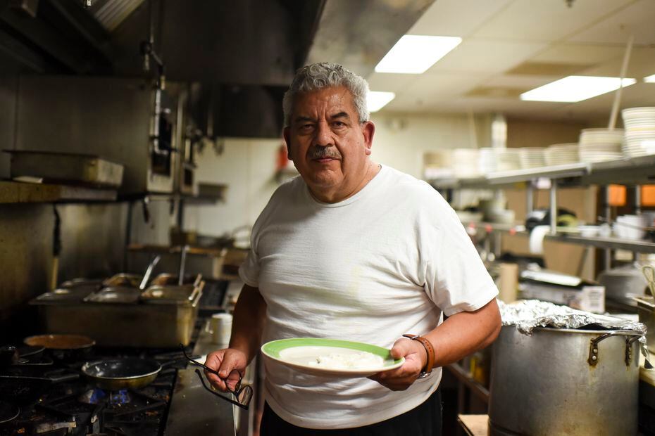 Fernando Luna stood in the kitchen at Luna’s Tortillas on one of the last days the...