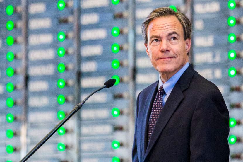 House Speaker Joe Straus convenes the house of representatives during the final days of the...