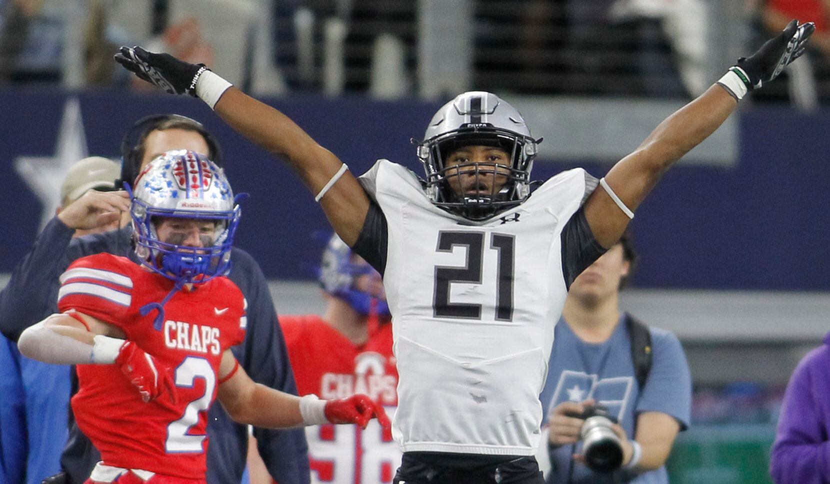 Denton Guyer defensive back Ryan Yaites (21) gestures after breaking up a pass intended for...