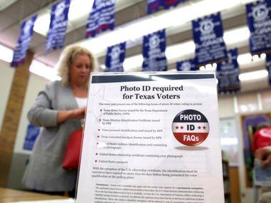 Voter ID laws and paper ballot backups for electronic voting machines command support from more than 80 percent of Texans but so do measures expanding ballot access, such as automatically updating voter rolls when people move, according to a poll by the nonpartisan group Texas Lyceum. Just more than two-thirds of Texans favor letting felons who have served their time vote, and 63% would make Election Day a national holiday.