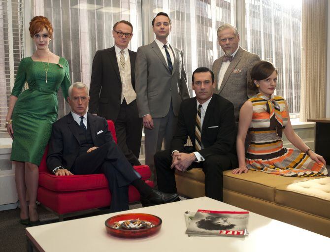 El elenco de "Mad Men," desde la izquierda, Christina Hendricks, John Slattery, Jared...