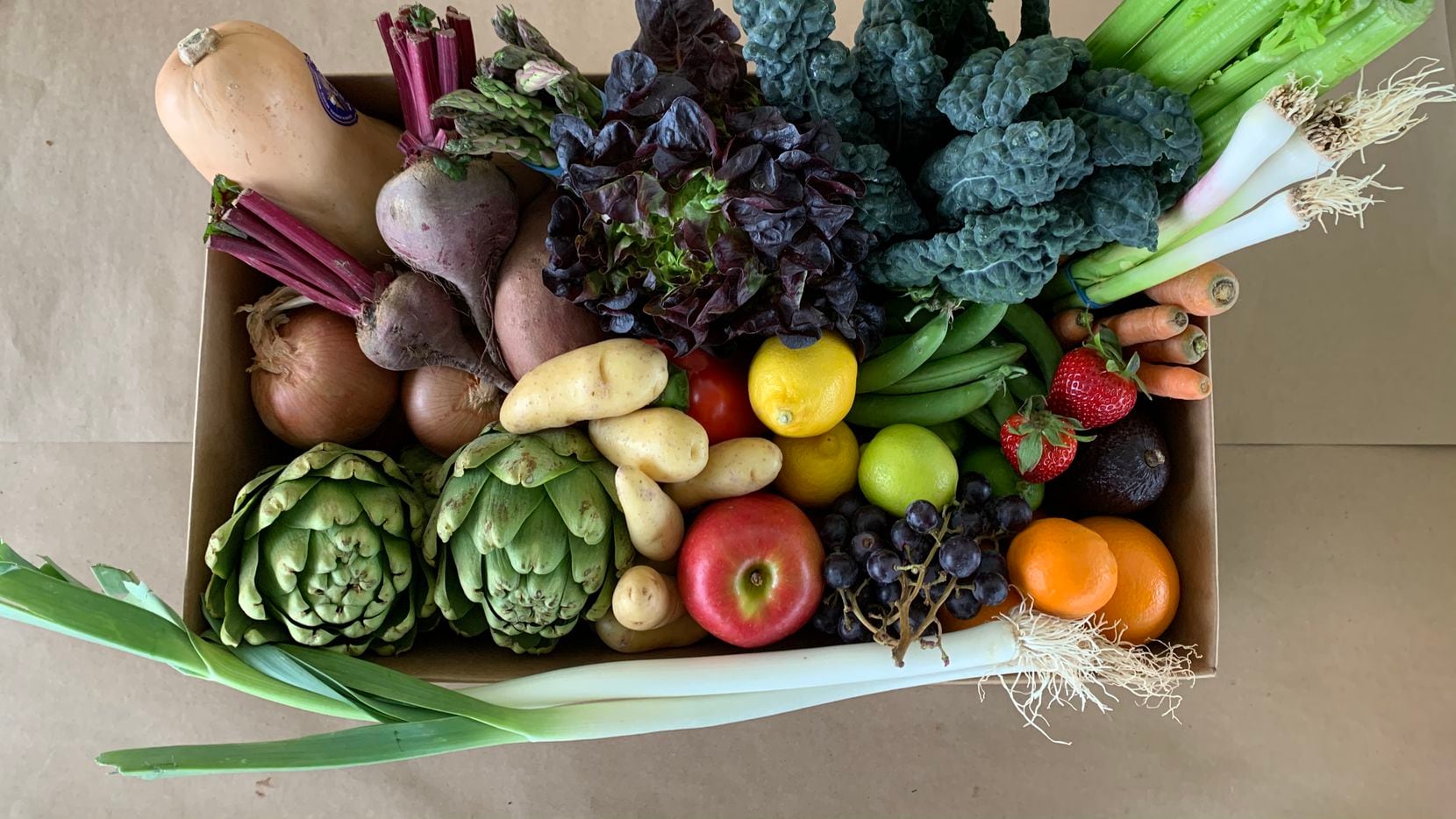 Dallas Food Wholesalers Are Now Selling Retail Produce Boxes To