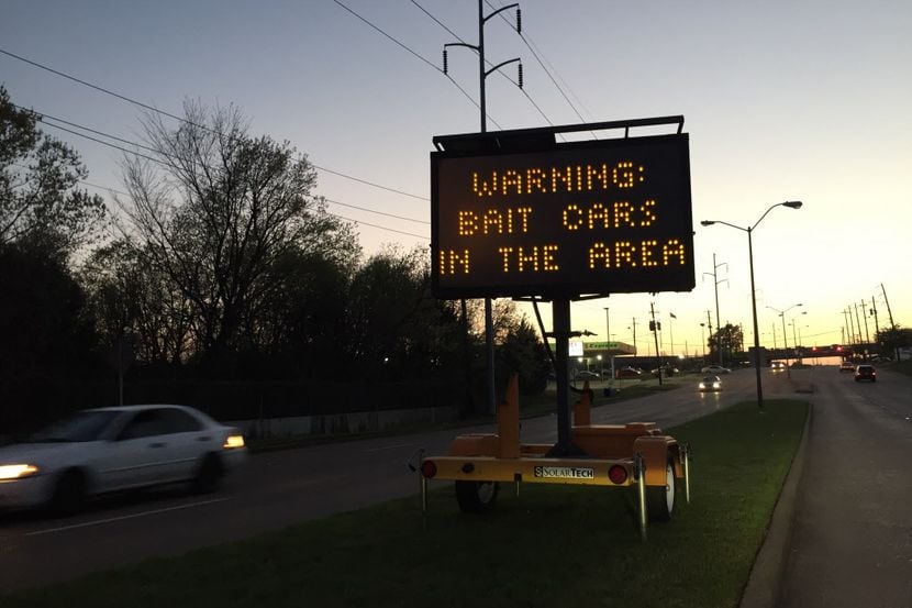 Dallas Police bait car signs on Camp Wisdom, Tuesday, April 11, 2017 in Dallas, Tx. (Irwin...