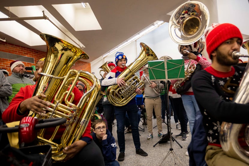 The Dallas Brass: Helping Students Switch to Tuba - MakeMusic