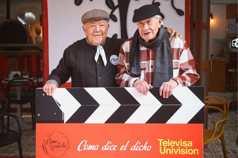 Los primeros actores Sergio Corona (derecha) e Ignacio López Tarso arrancan las grabaciones...