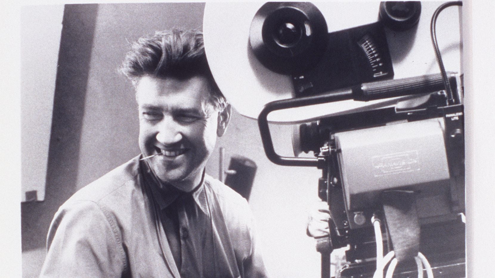 Filmmaker David Lynch shooting on the set of his 1990 film 'Wild at Heart'
