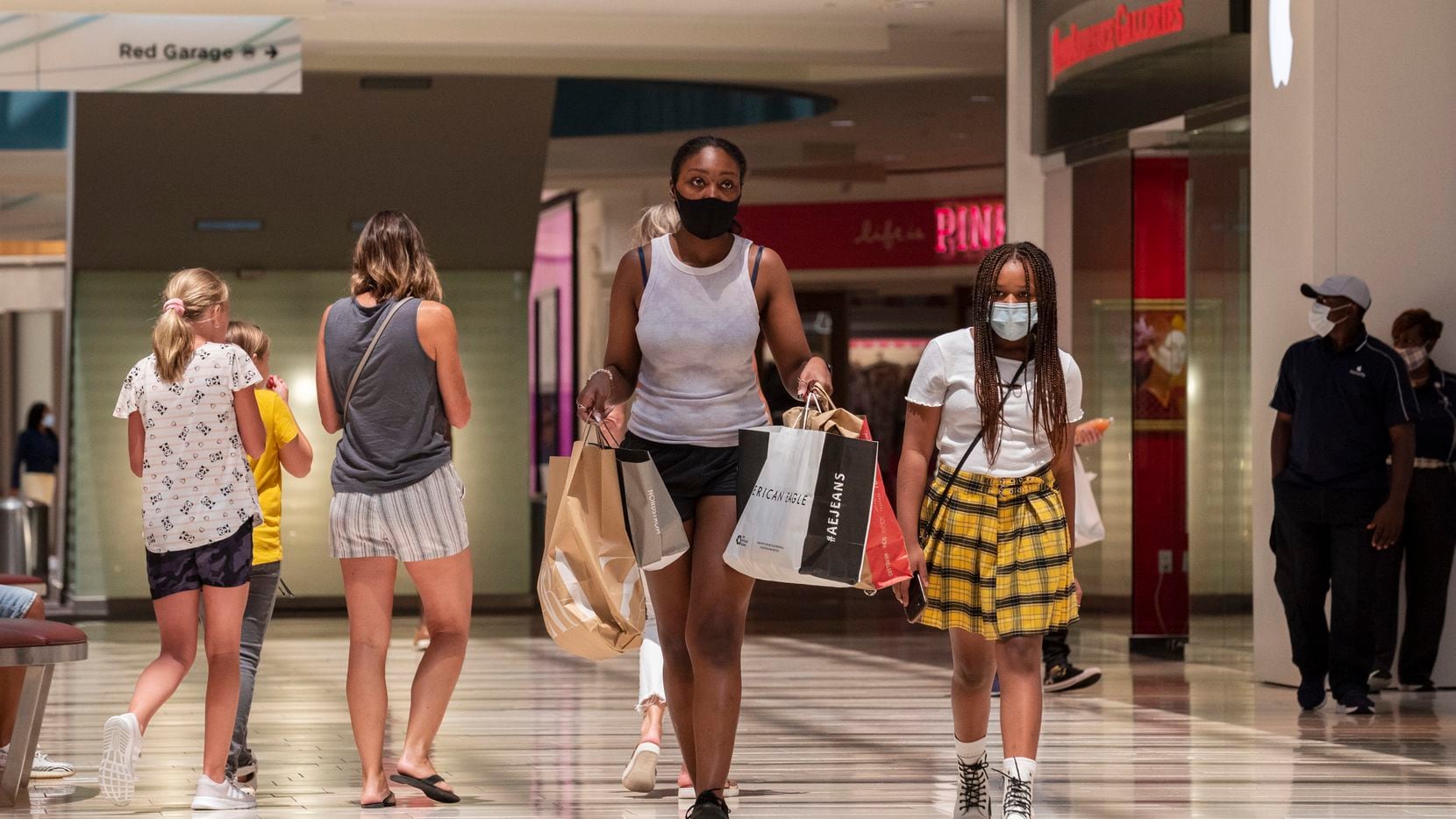 Shoppers at Galleria Dallas during the COVID-19 pandemic, on Tuesday, Aug. 10, 2021 in Dallas. 