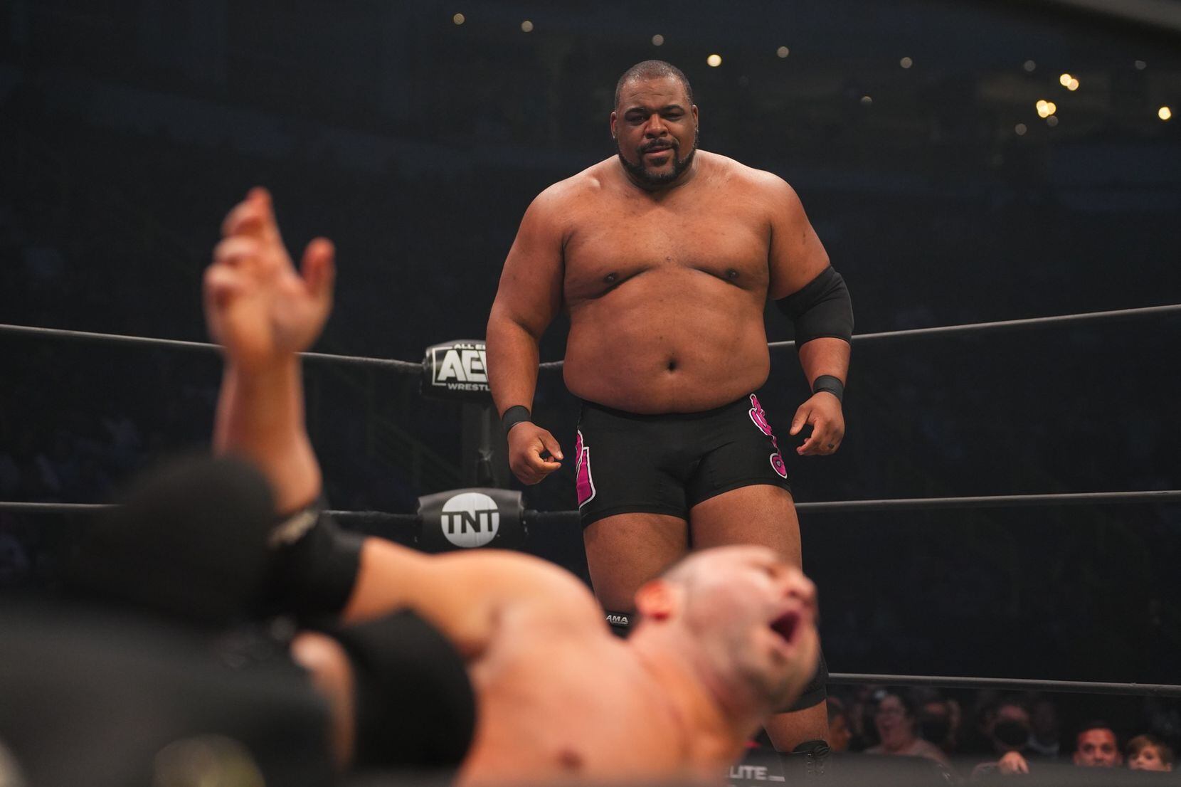 AEW's QT Marshall reacts to taking a move from Keith Lee.