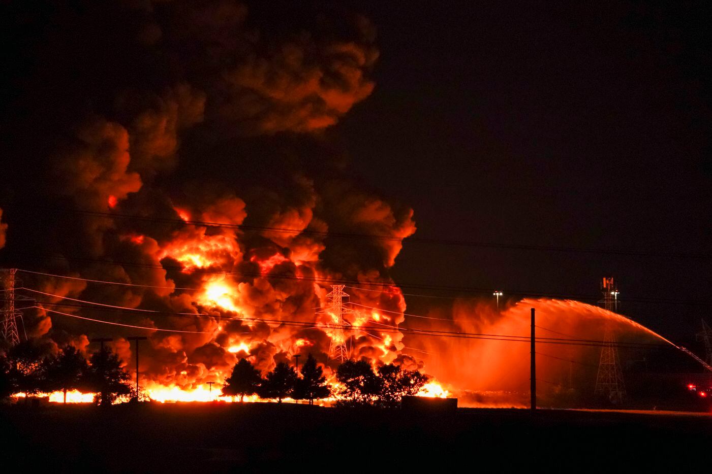 Massive fire at  Poly-America on Wednesday, Aug. 19, 2020, in Grand Prairie, Texas. (Smiley N. Pool/The Dallas Morning News)