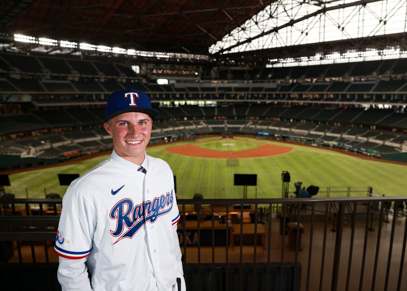 Brock Porter, Texas Rangers fourth-round draft pick, Friday, August 5, 2022 at Globe Life...