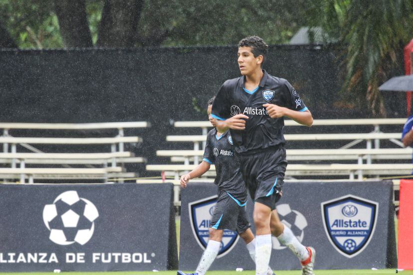 Nicolás Carrera, del FC Dallas Sub-17, fue convocado por el Tri juvenil y espera jugar el...