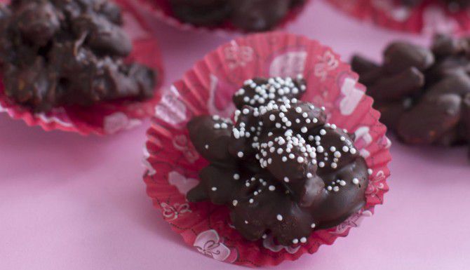 Estos dulces de chocolate solo requieren de tres ingredientes para quedar derretido a su...