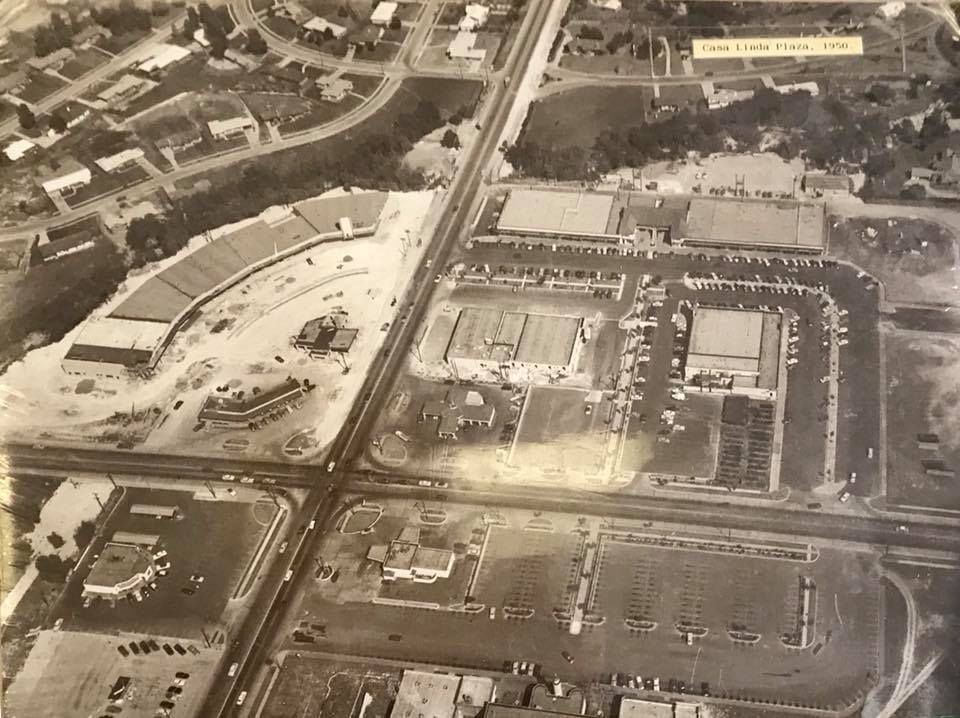 Aerial view of Casa Linda Plaza from 1950.