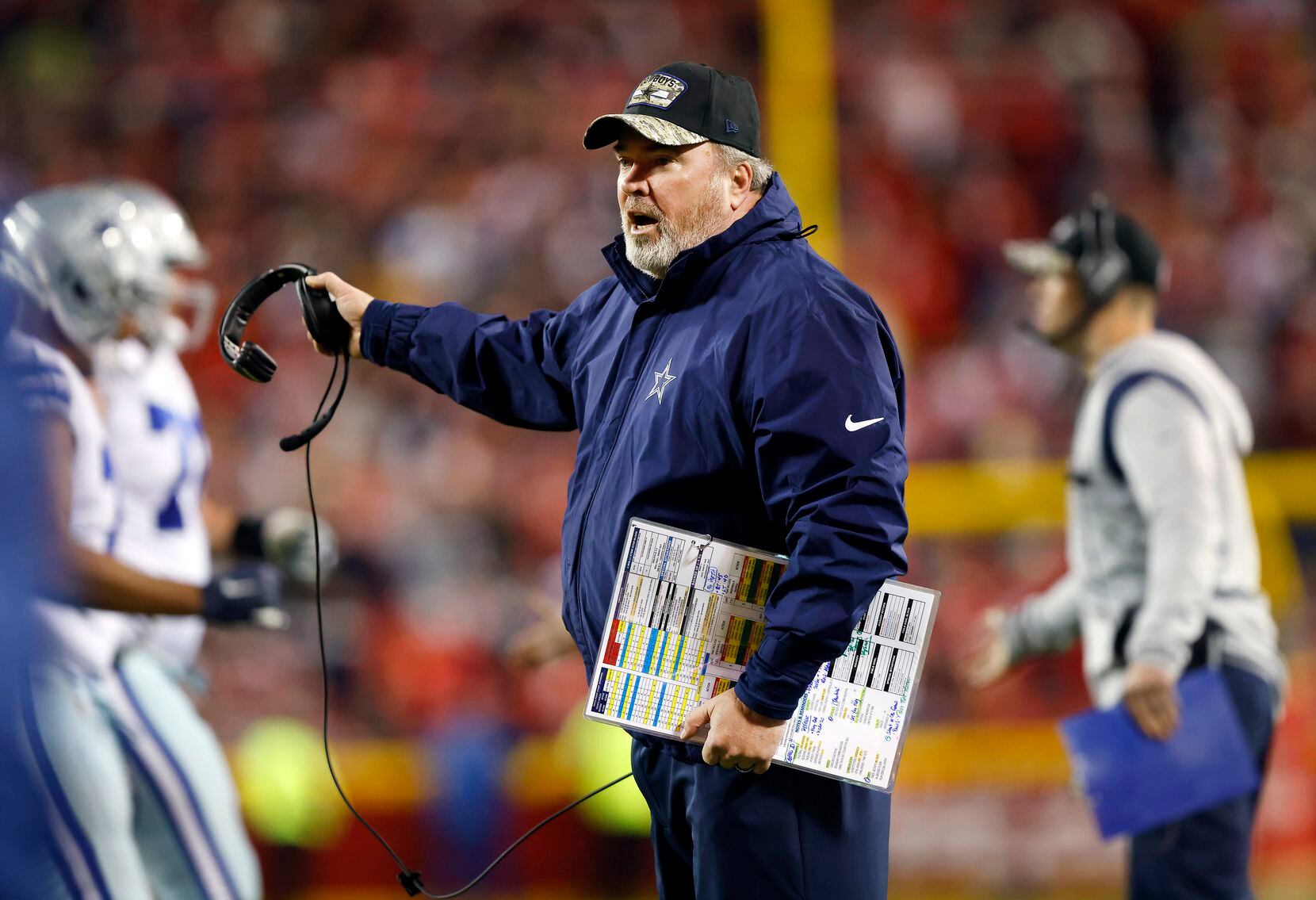Dallas Cowboys head coach Mike McCarthy yells at an official after they kicked a third quarter field goal against the Kansas City Chiefs at Arrowhead Stadium in Kansas City, Missouri, November 21, 2021. The Cowboys lost, 19-9. (Tom Fox/The Dallas Morning News)