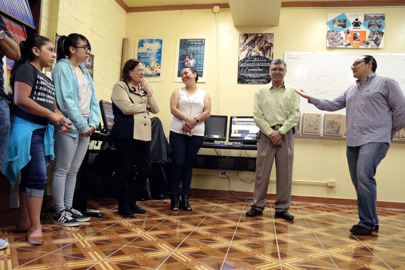 Casa Guanajuato reabrió su plaza comunitaria que, con la ayuda de voluntarios, da clases...