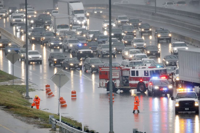 Heavy Rains Snarl Traffic Cause Flooding As Cold Front Pushes Through Dallas Fort Worth 3571