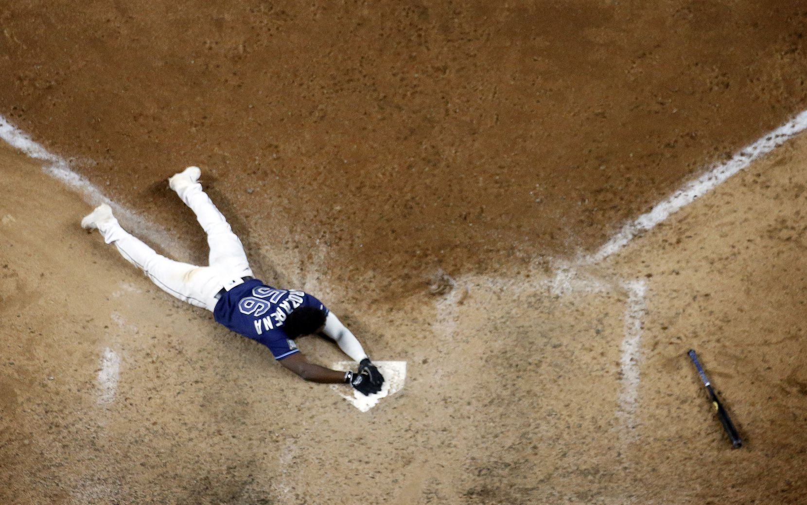 Randy Arozarena HAMMERS an RBI double to add to Mexico's lead over Canada,  3-1