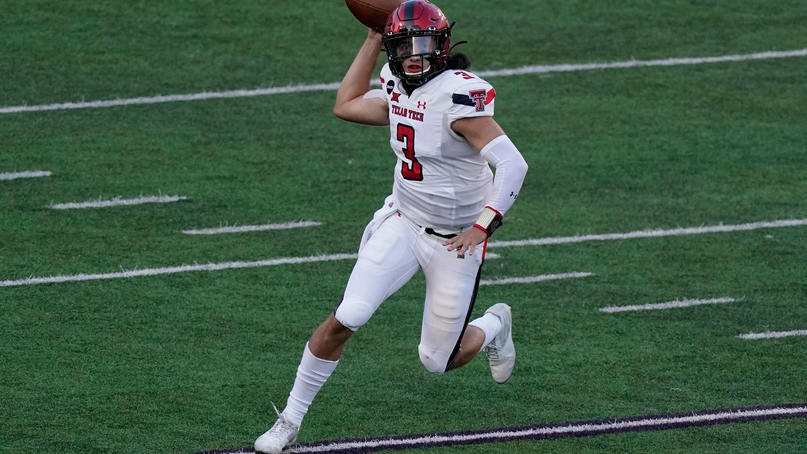 Texas Tech quarterback Henry Colombi looks to throw the ball during the second half of an...