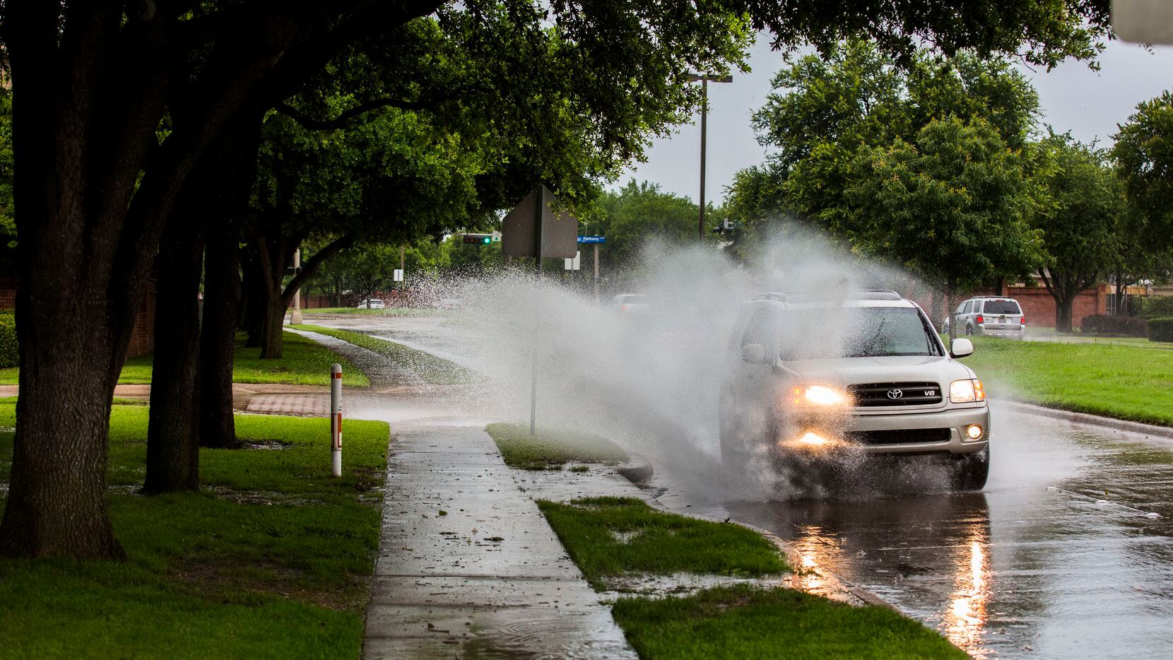 With More Rain On Its Way Dallas Fort Worth Is Under A Flash Flood