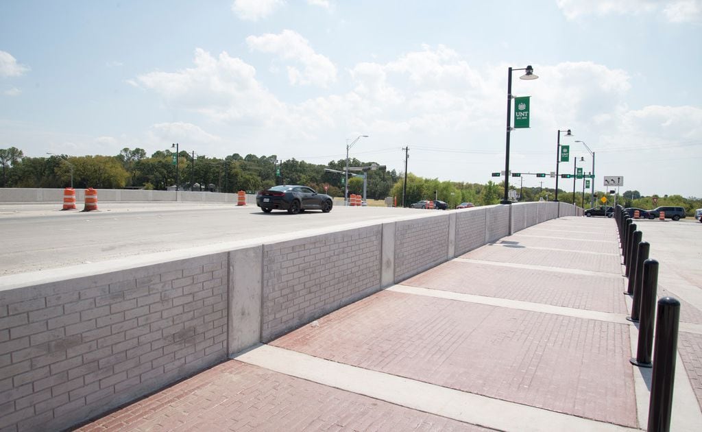 texas state highway underpass construction