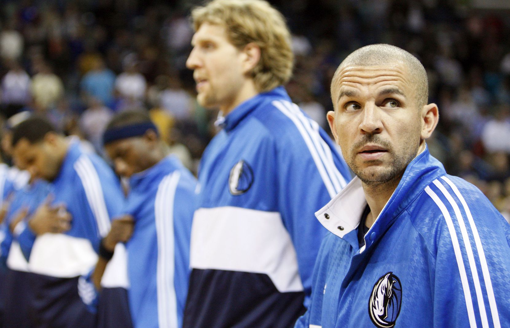 Dallas Mavericks' Jason Kidd, right, looks around before their NBA basketball game with the New Orleans Hornets in New Orleans, Wednesday, Feb. 20, 2008.