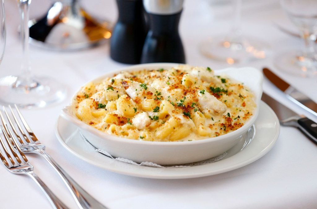The mac and cheese at Pappas Bros. Steakhouse can be made with crab or lobster.