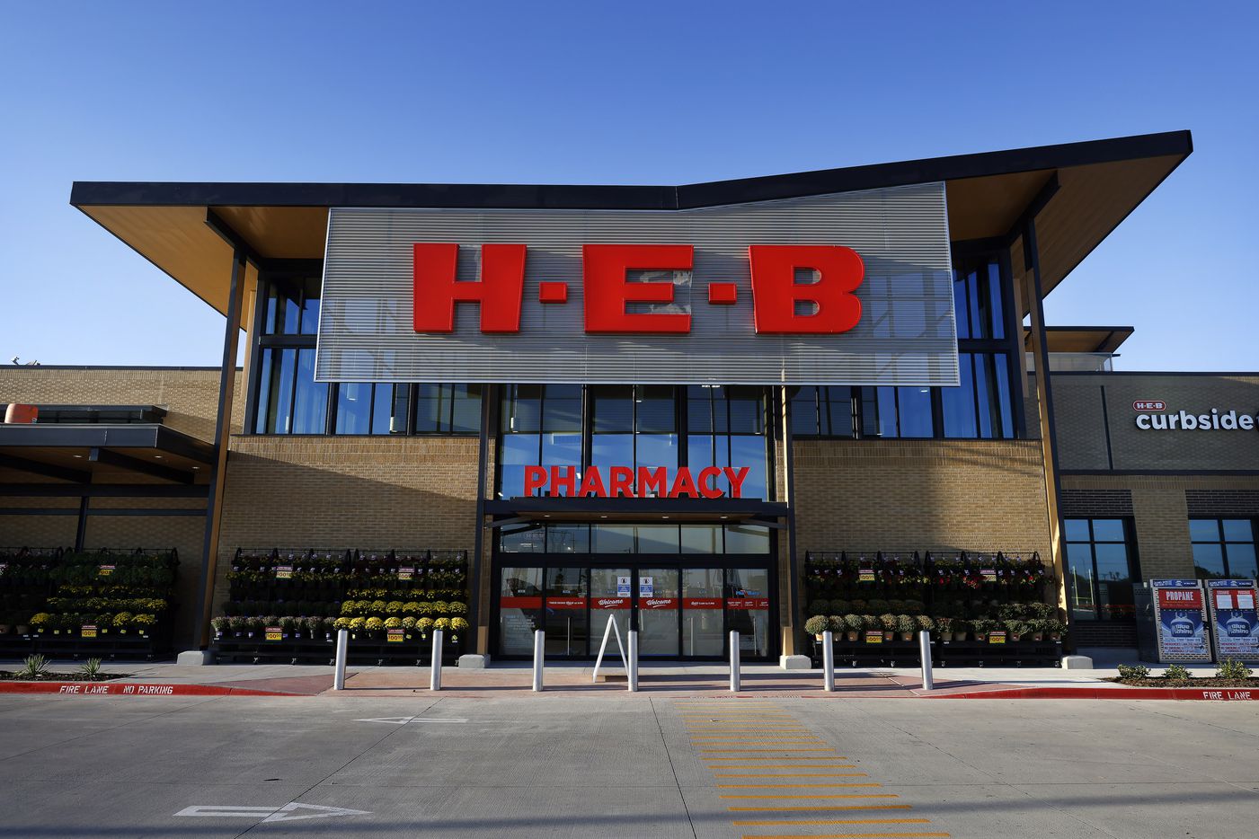 heb dallas cowboys