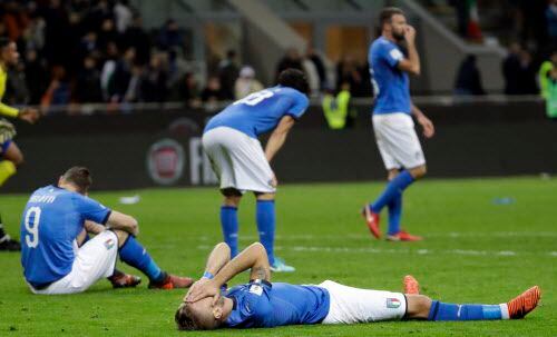 La selección italiana quedó fuera del Mundial por primera vez desde 1958. Foto AP
