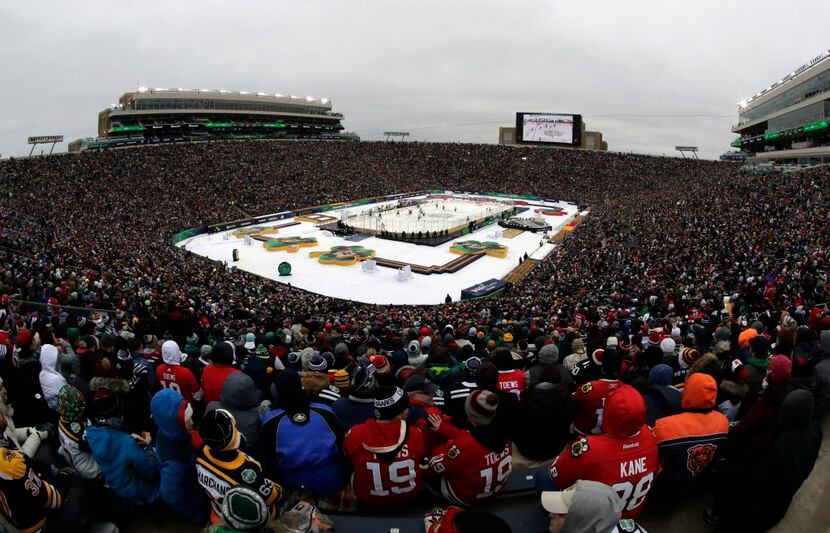 (AP Photo/Nam Y. Huh)  El Winter Classic fue jugado este 1 de enero en el Notre Dame Stadium...