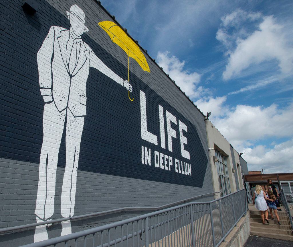 Life in Deep Ellum was Gwyn Darnell Jr.'s home in almost every way — his bathroom, his...