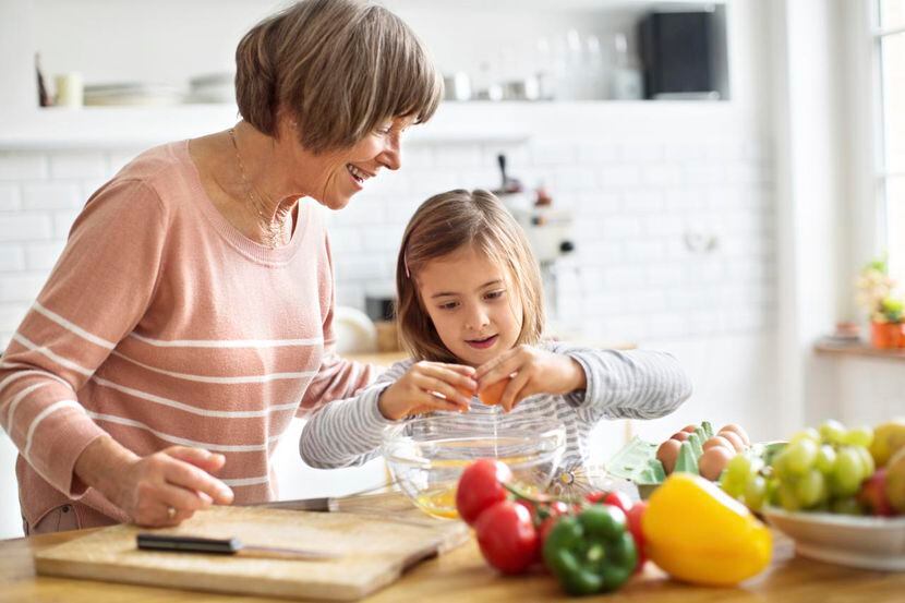 Tabla de ayuda de cocina para preparar alimentos