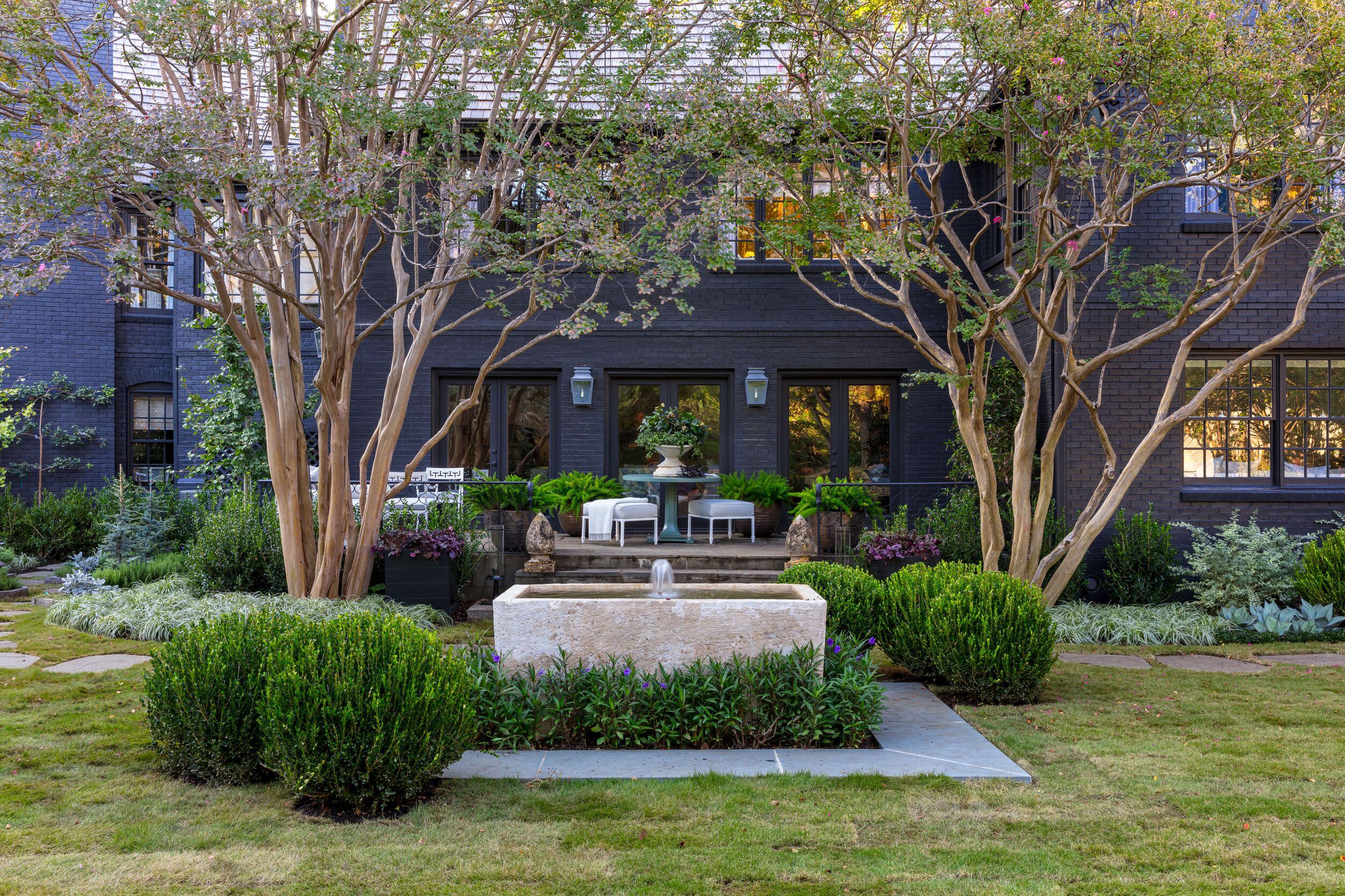 This design by Daniel Houchard, owner of full-service landscape design company From the...