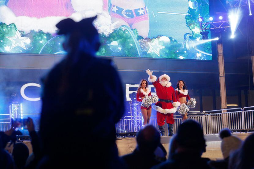 Los Dallas Cowboys auspiciarán el “Christmas at The Star” para ofrecer un evento de 20...