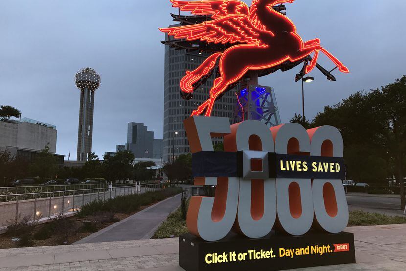 Calculan que la campaña “Abroche o Pague” ha salvado la vida de 5,068 personas en Texas...