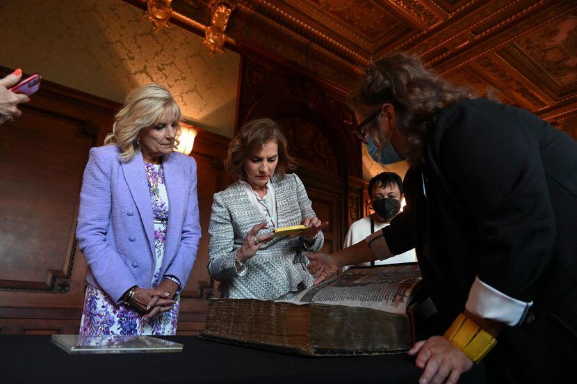 First lady Jill Biden, left, hosted Mexican first lady Beatriz Gutierrez Muller on a tour of...