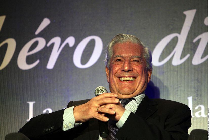 El Nobel Mario Vargas Llosa calificó a Donald Trump como peligro para EU, y dijo que su...