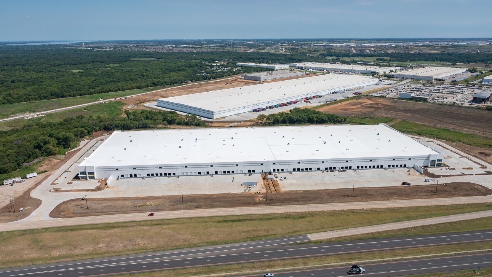 Schluter Systems leased a half million square feet of industrial space in AllianceTexas