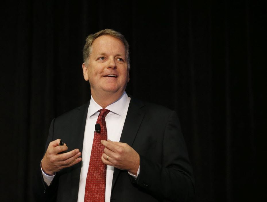 American Airlines CEO continues push to reform 'broken' air traffic ...