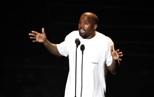 Kanye West confiesa a seguidores que hubiera votado por Donald Trump el jueves, 17 de...