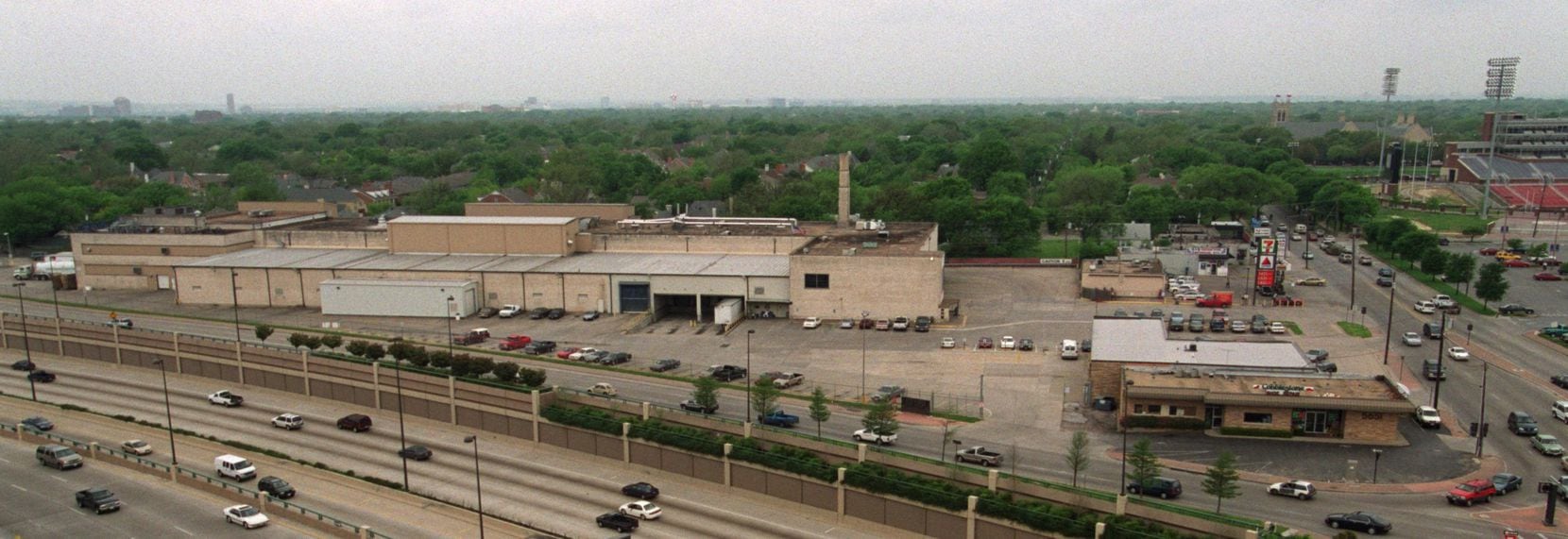 The Mrs. Baird's bread factory was at the southwest corner of Mockingbird Lane and Central Expressway. The southern end of the Southern Methodist University campus is at top right.