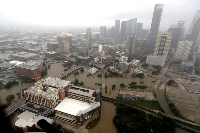 El Centro de Houston tras las inundaciones provocadas por Harvey./ (AP Photo/David J. Phillip)
