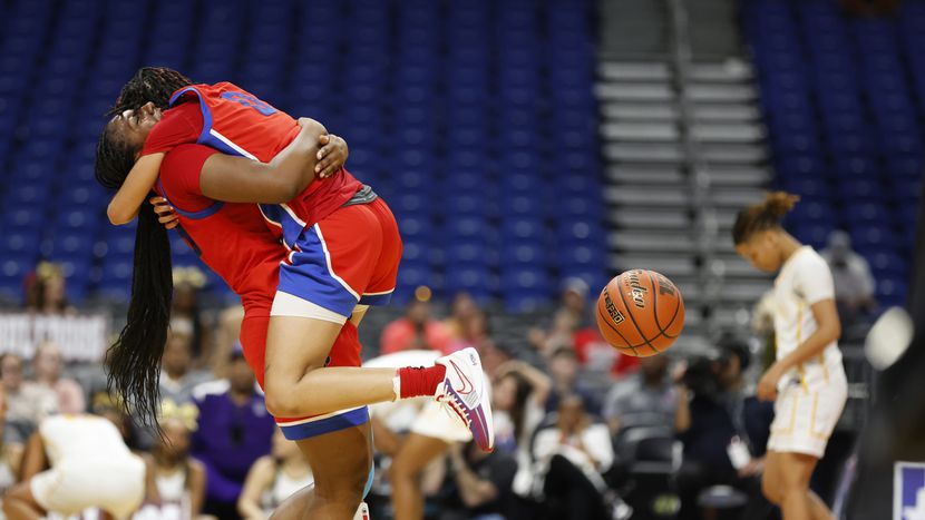 Duncanville’s Mariah Clayton Shines in Overtime Win to Reach 6A Girls State Title Game
