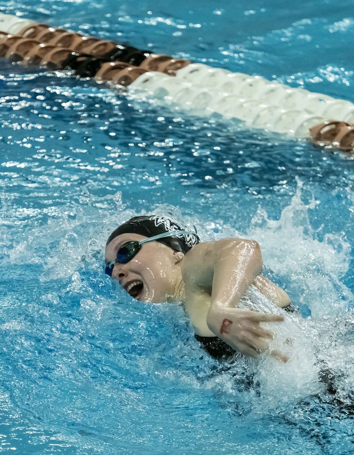 UIL state swim meet (6A) Keller boys build big lead to win team title