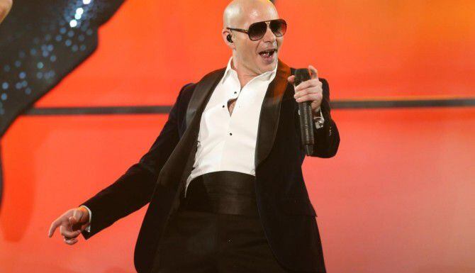 Pitbull durante los American Music Awards, cuyos organizadores anunciaron los Latin American...