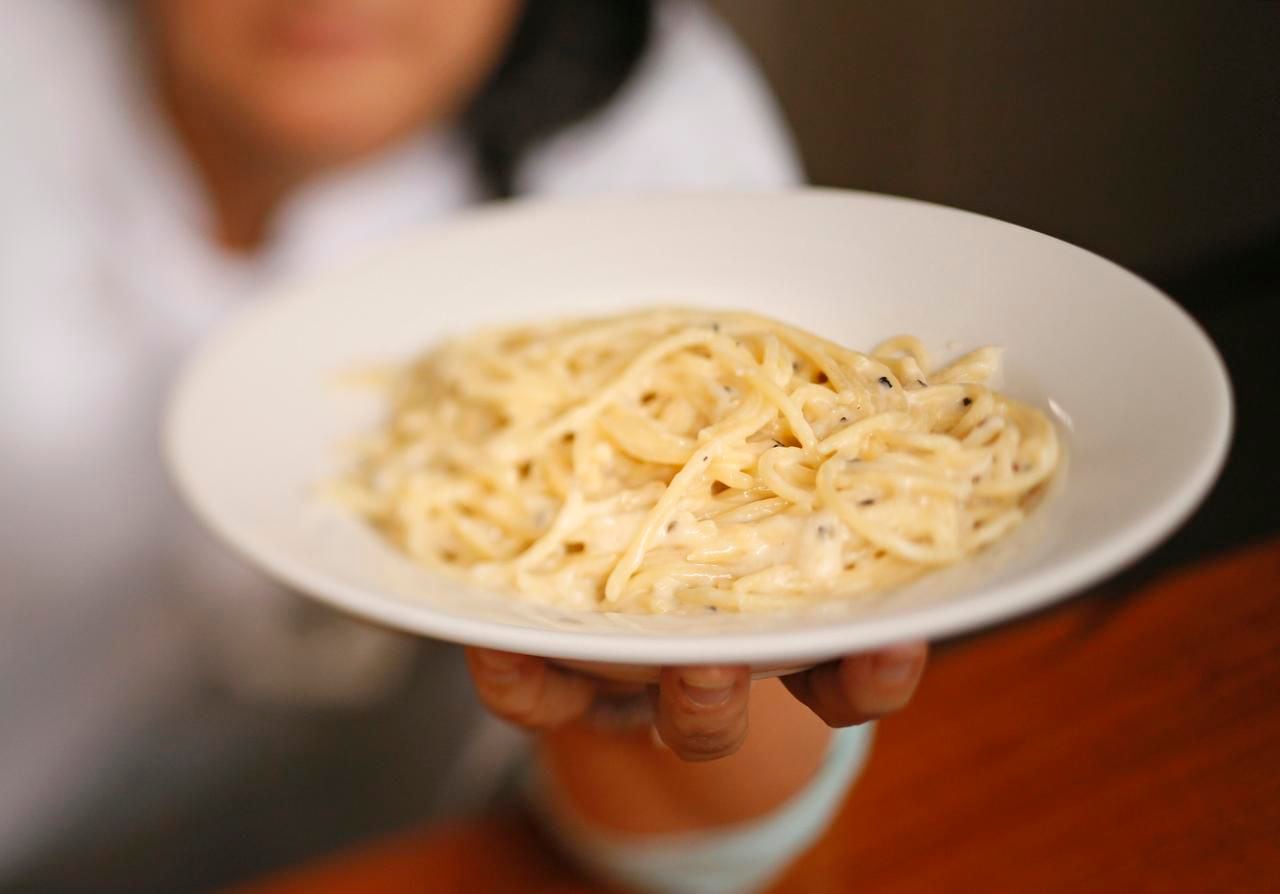 
Cacio e Pepe is a sublime butter-and-cheese pasta dish comprising only five ingredients. 
