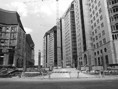 The Crescent,  under construction in 1985.