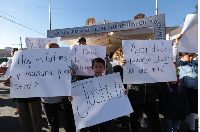Manifestantes reclaman por la muerte de Fátima.