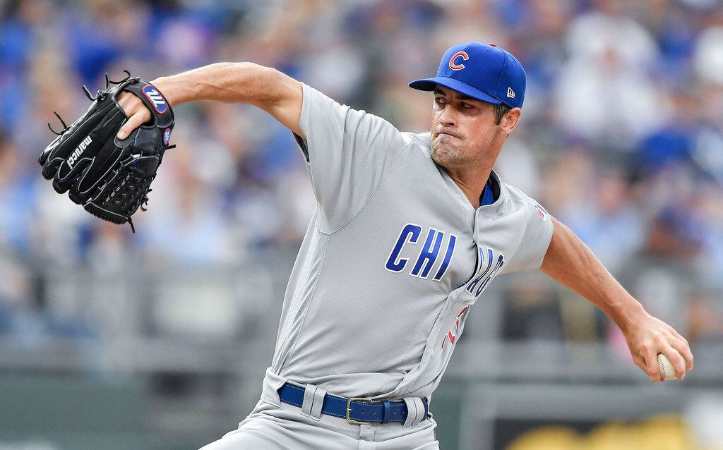 Chicago Cubs starting pitcher Cole Hamels pitches in the first inning during Monday's...