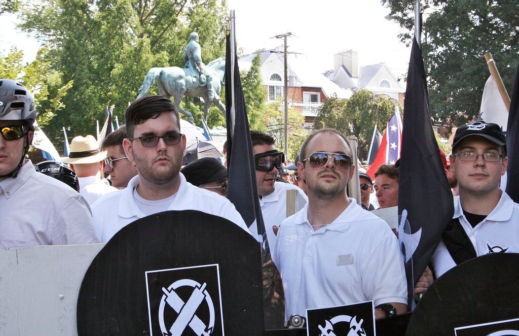 Un grupo supremacista, similar a los que encabezaron los sucesos de Charlottesville, Va, en...