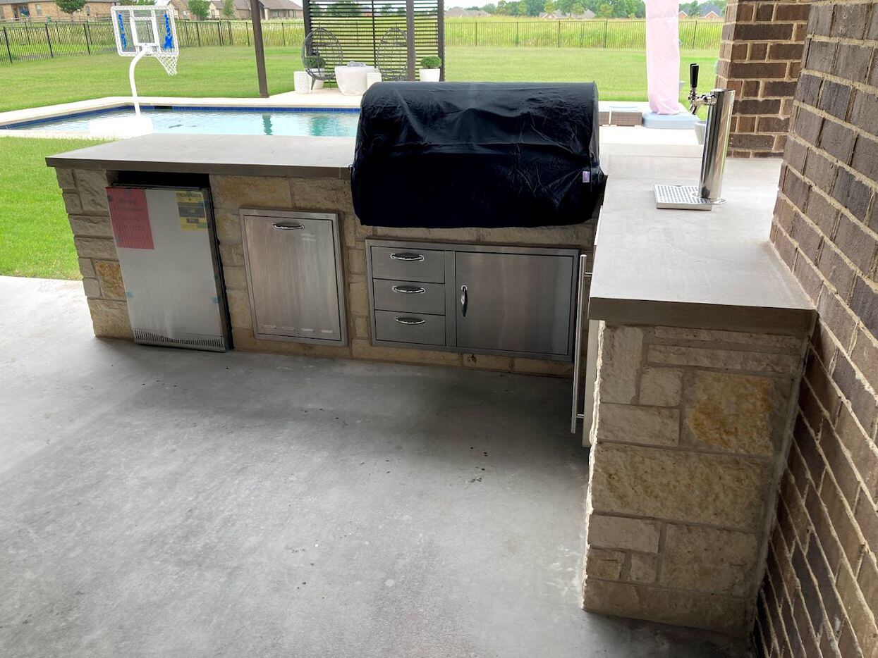 Outdoor Kitchens: the Good, the Better and the Cost - Fort Worth